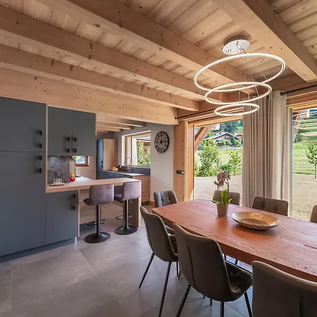 Chalet Chalet Megeve, 7 Pieces, 8 Personnes - Fr-1-569-142 *